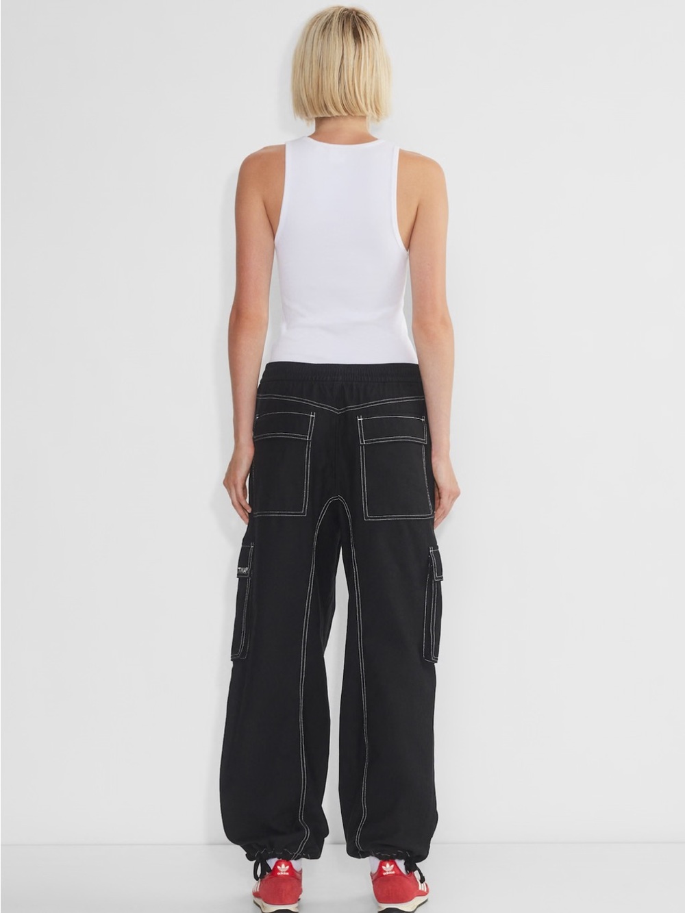 BNWT Aritzia TNA Roscoe Cargo Pant - Picture 4 of 11
